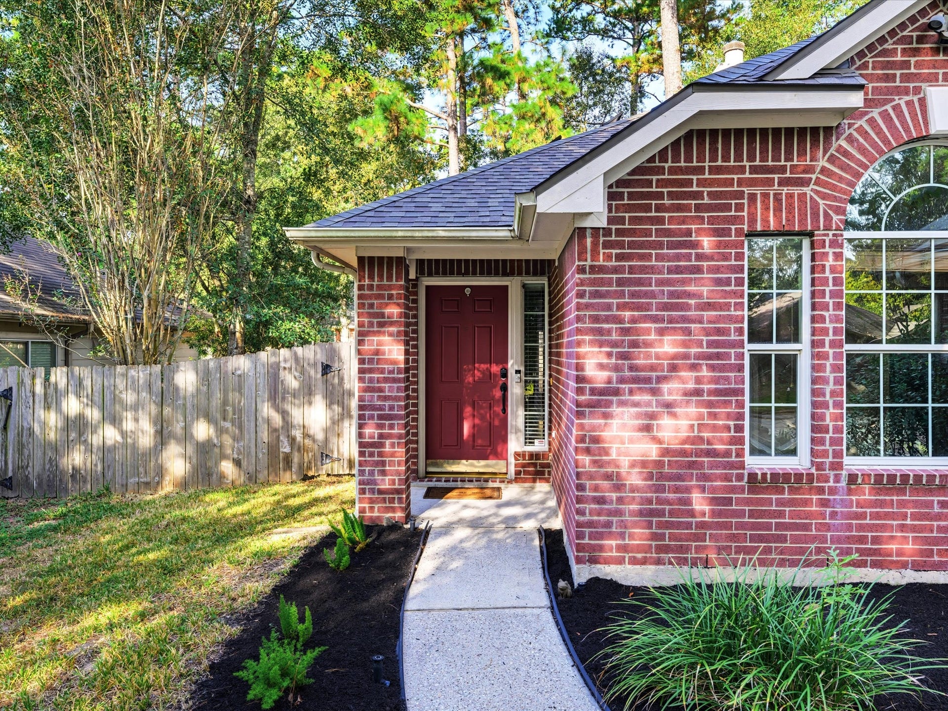 47 Drifting Shadows Circle, The Woodlands, TX 77385