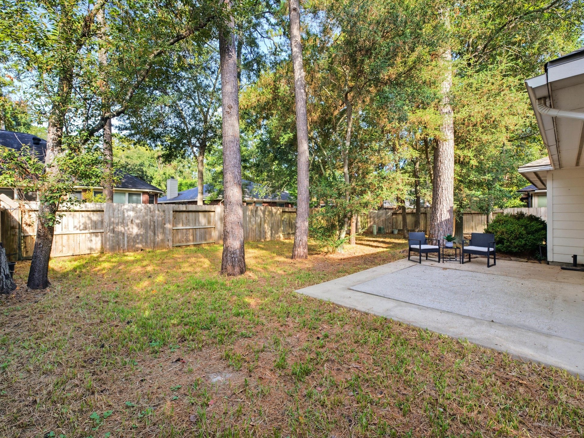 47 Drifting Shadows Circle, The Woodlands, TX 77385
