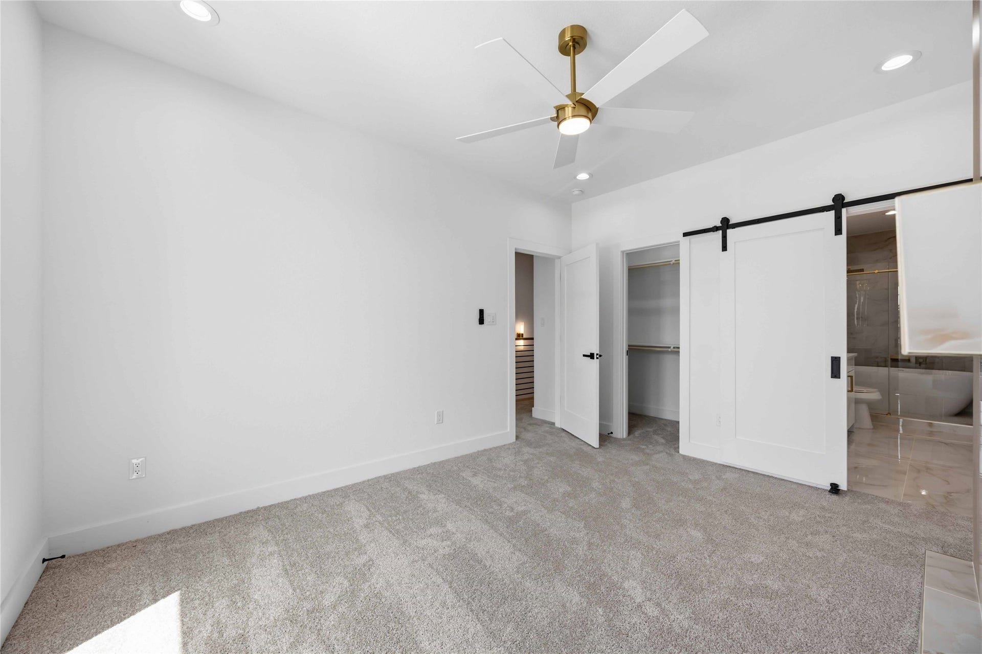 8421 Safeguard Street, #A/B, Houston, TX 77051