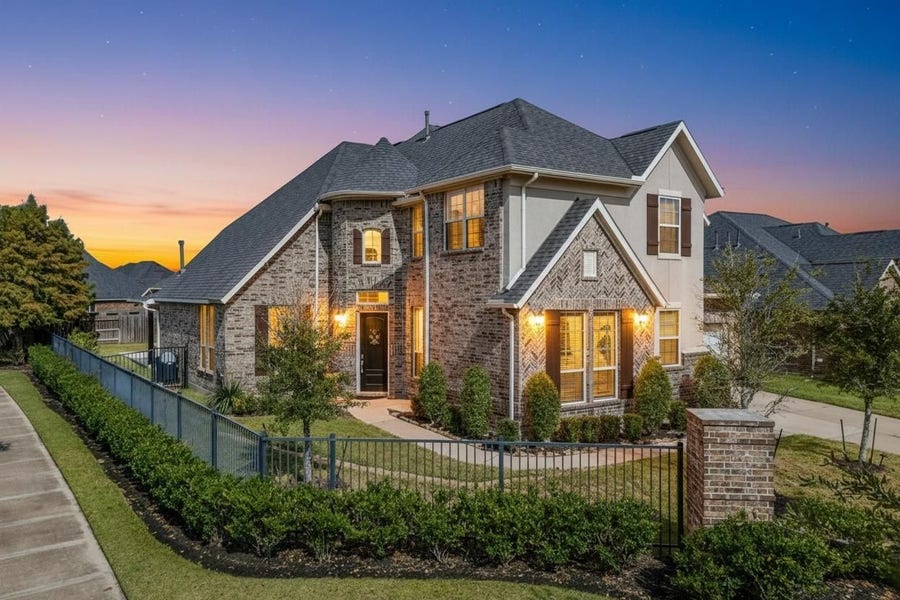 Property photo for 29518 Sandstone Ledge Court, Katy, TX