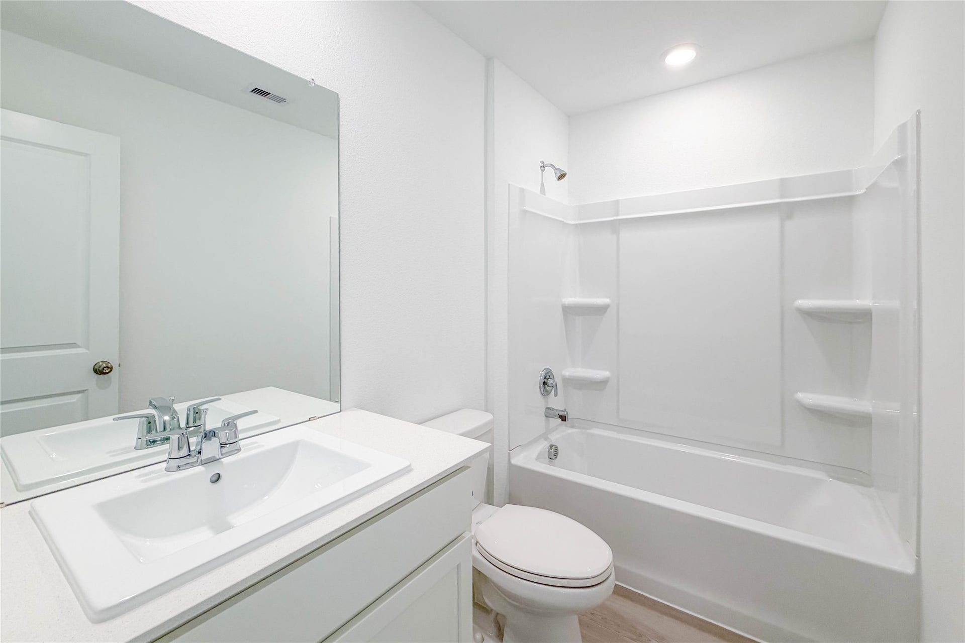 2nd bathroom