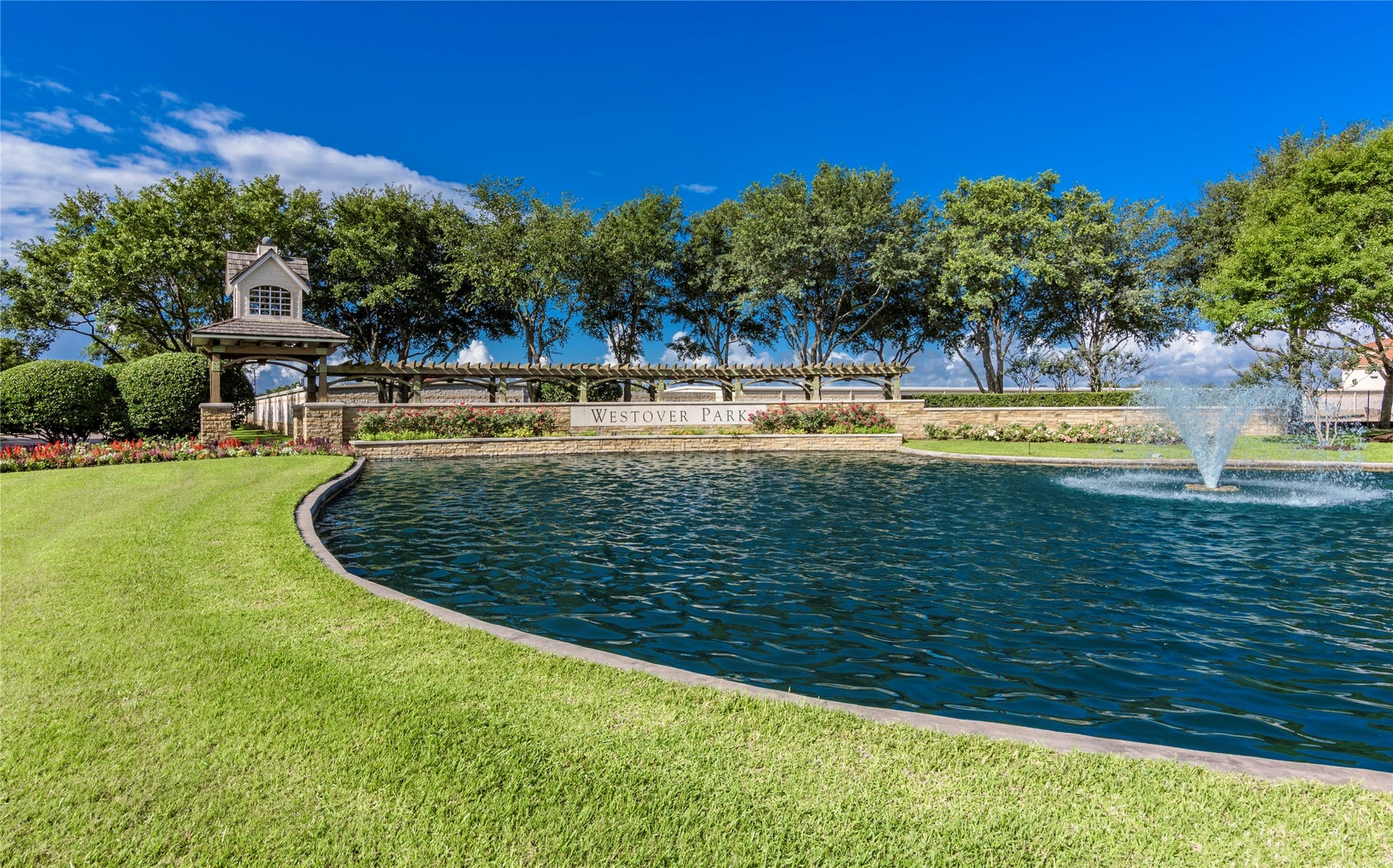 605 Chesterfield Lane, League City, TX 77573
