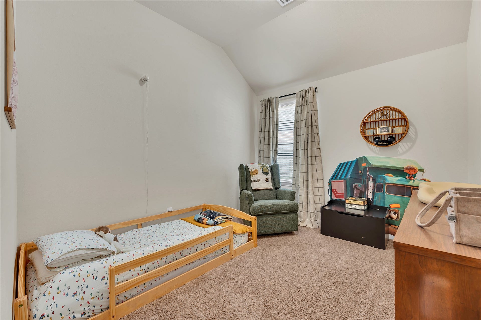 605 Chesterfield Lane, League City, TX 77573