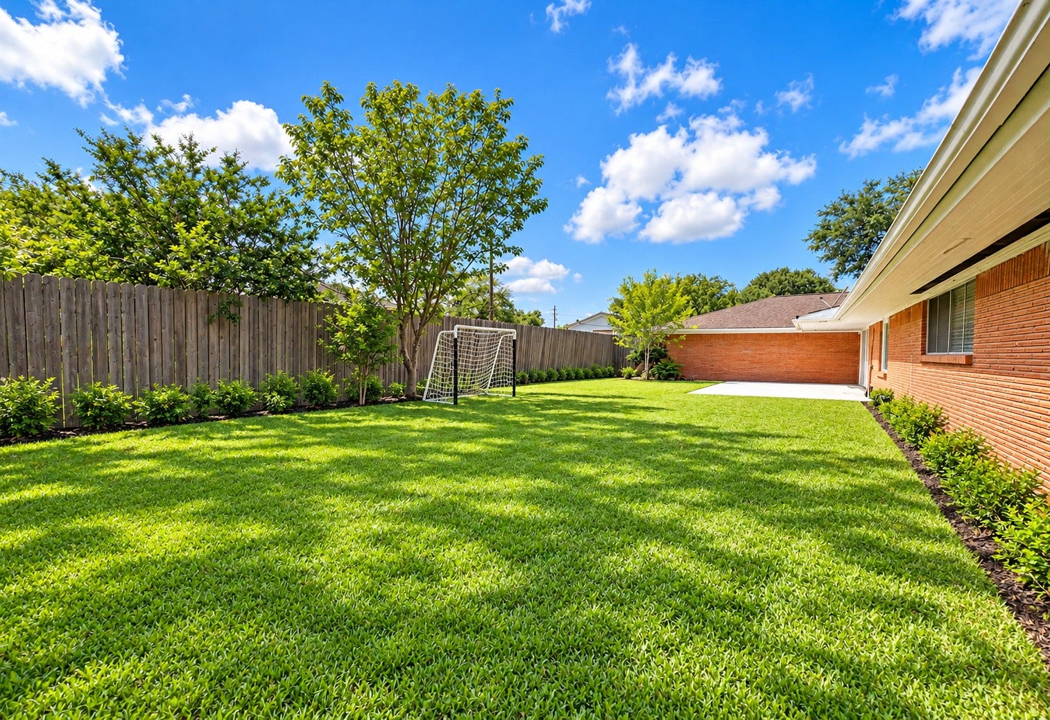3641 Deal Street, Houston, TX 77025 3641 Deal Street, Houston, TX 77025