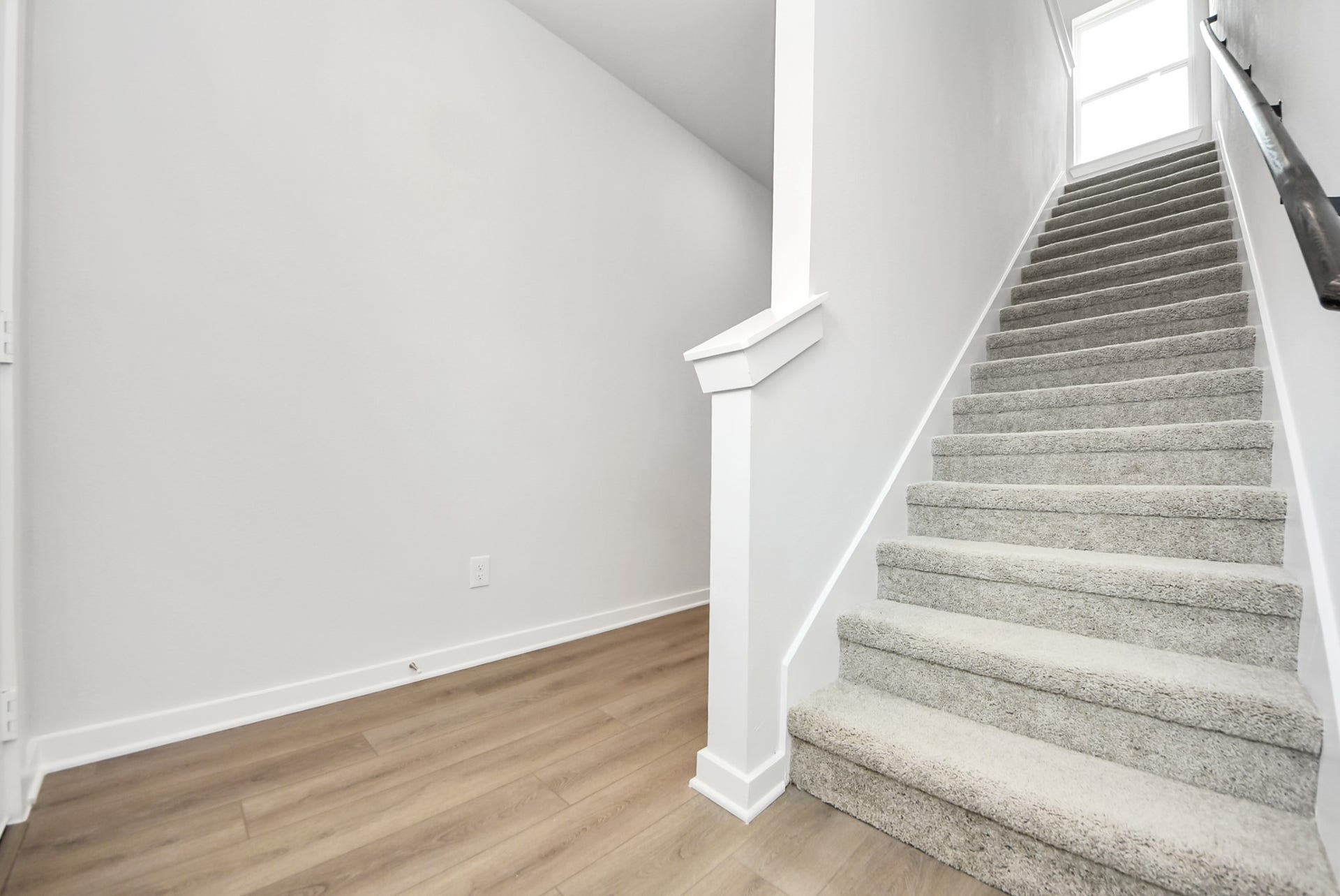 1989 Brookpointe Lane, Dayton, TX 77535 1989 Brookpointe Lane, Dayton, TX 77535