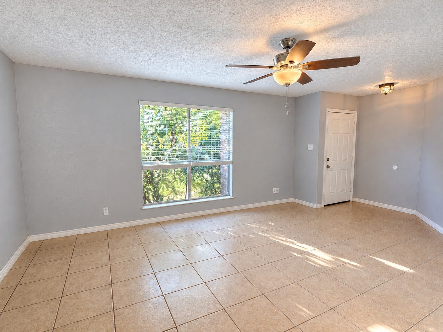 16961 Mockingbird Court, Conroe, TX 77385 16961 Mockingbird Court, Conroe, TX 77385