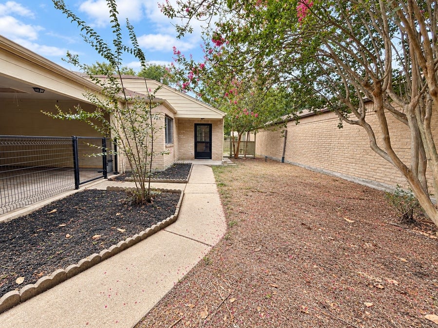 Property photo for 12175 Swords Creek Road, Houston, TX