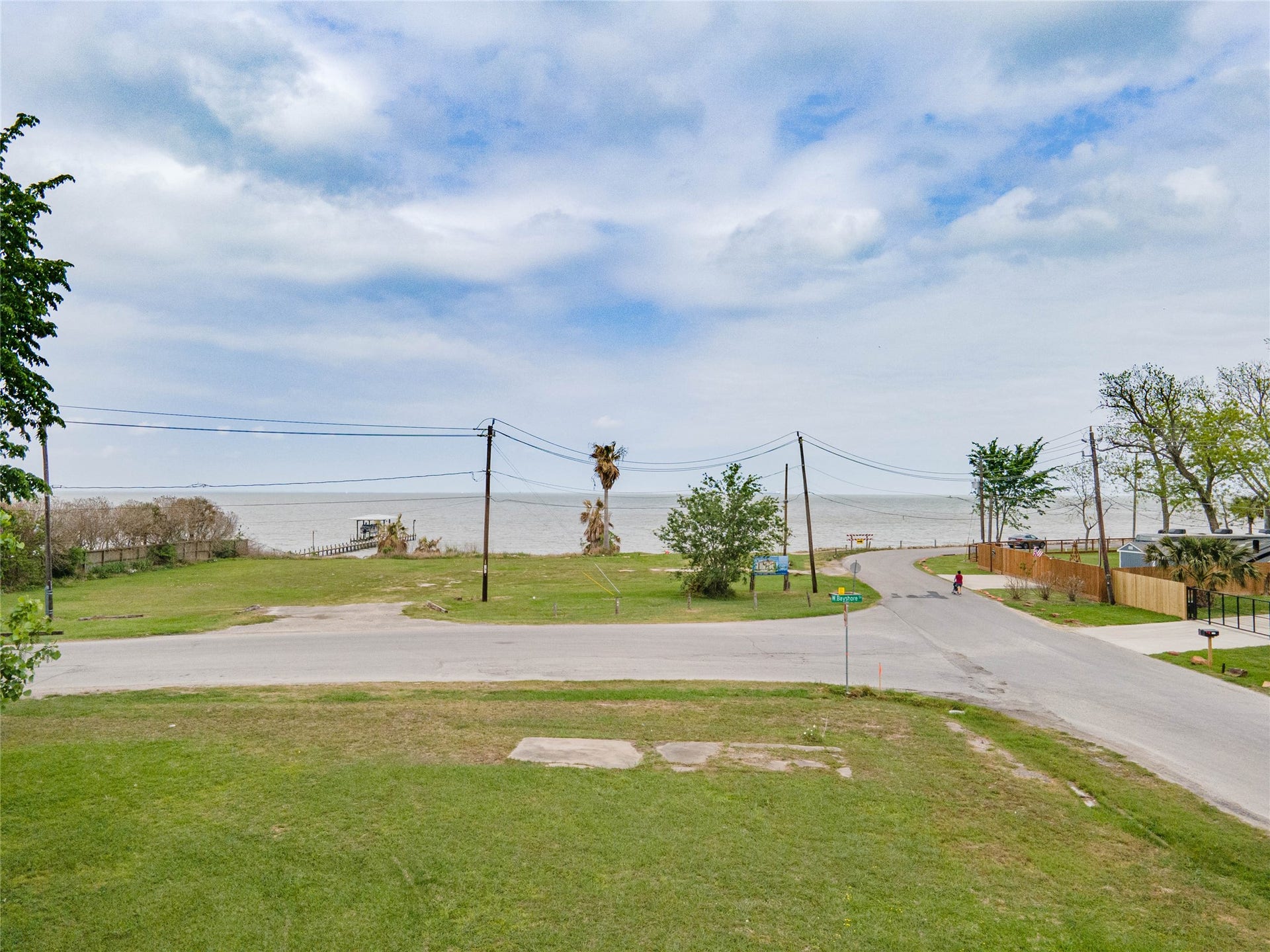 1 Jackson Avenue, Bacliff, TX 77518 1 Jackson Avenue, Bacliff, TX 77518