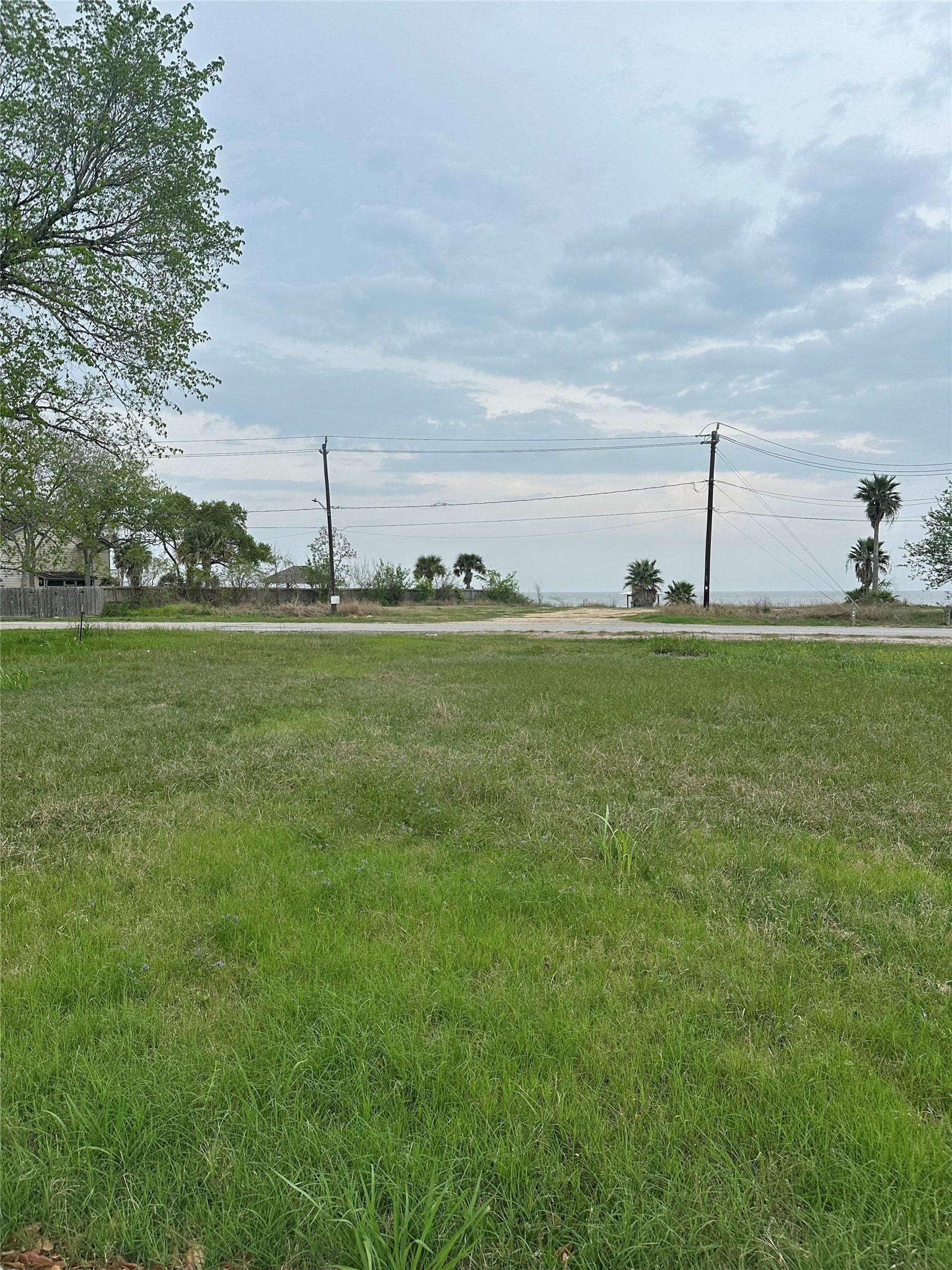 1 Jackson Avenue, Bacliff, TX 77518 1 Jackson Avenue, Bacliff, TX 77518