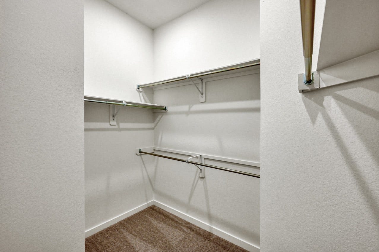 333 Fields Lane, Montgomery, TX 77316 Primary Closet