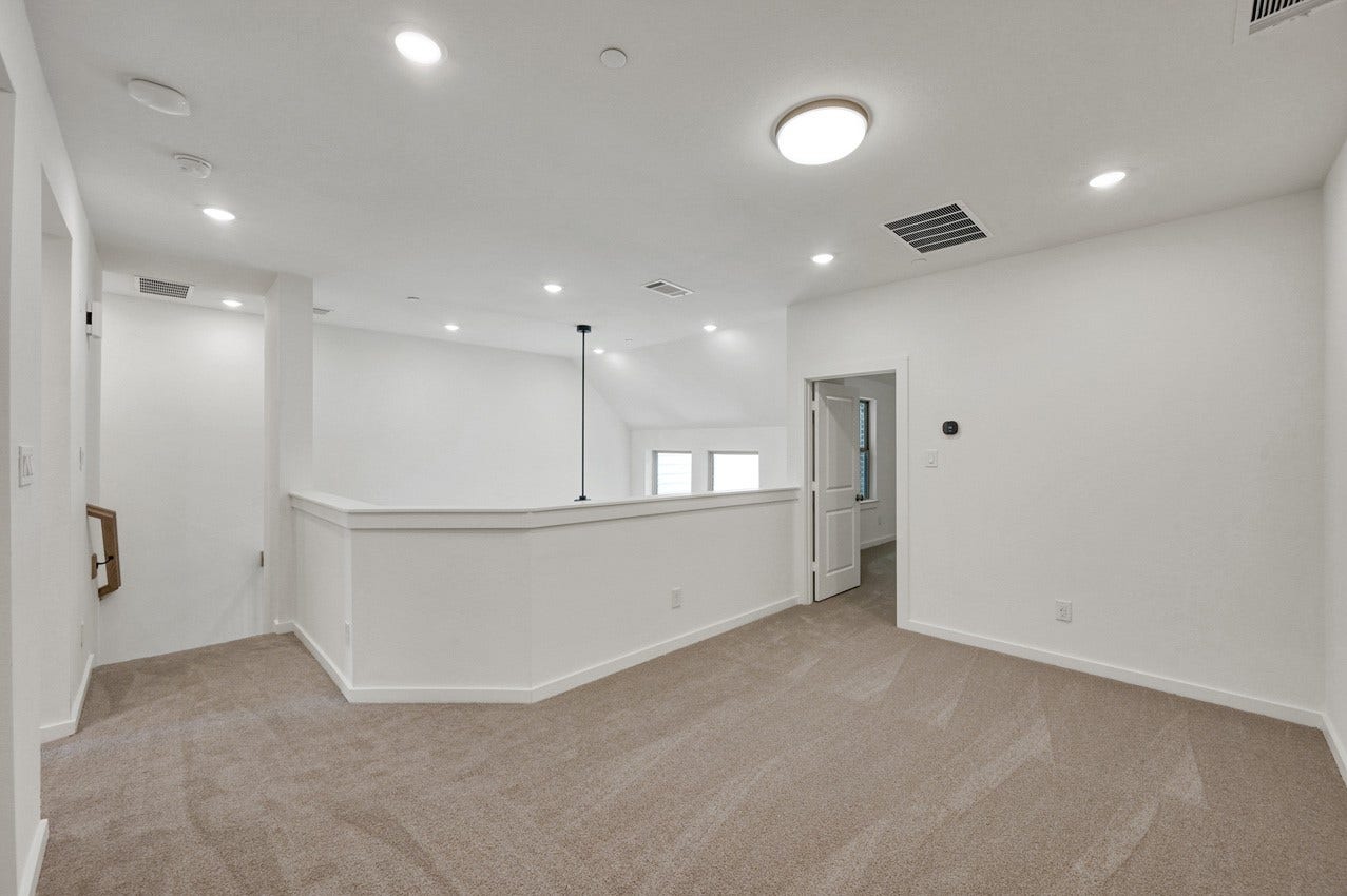 333 Fields Lane, Montgomery, TX 77316 Loft