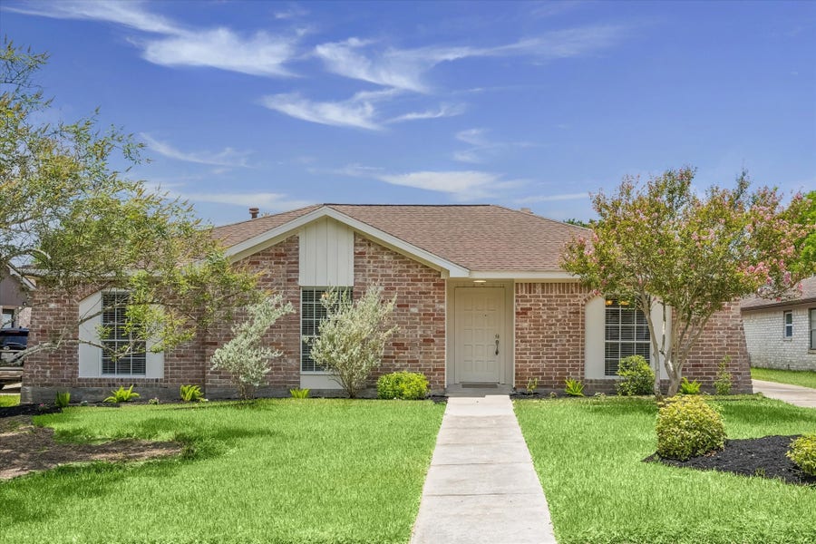 Property photo for 12050 Sturdivant Street, Meadows Place, TX