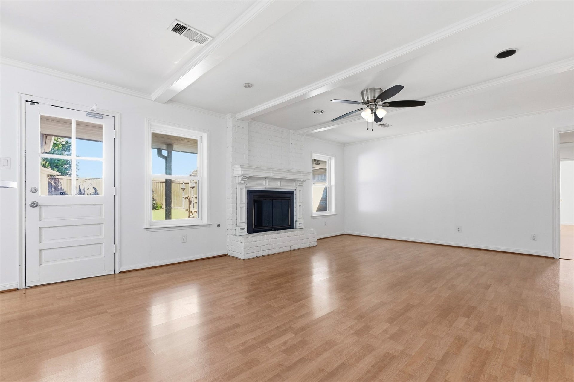 5814 Old Lodge Drive, Houston, TX 77066 5814 Old Lodge Drive, Houston, TX 77066