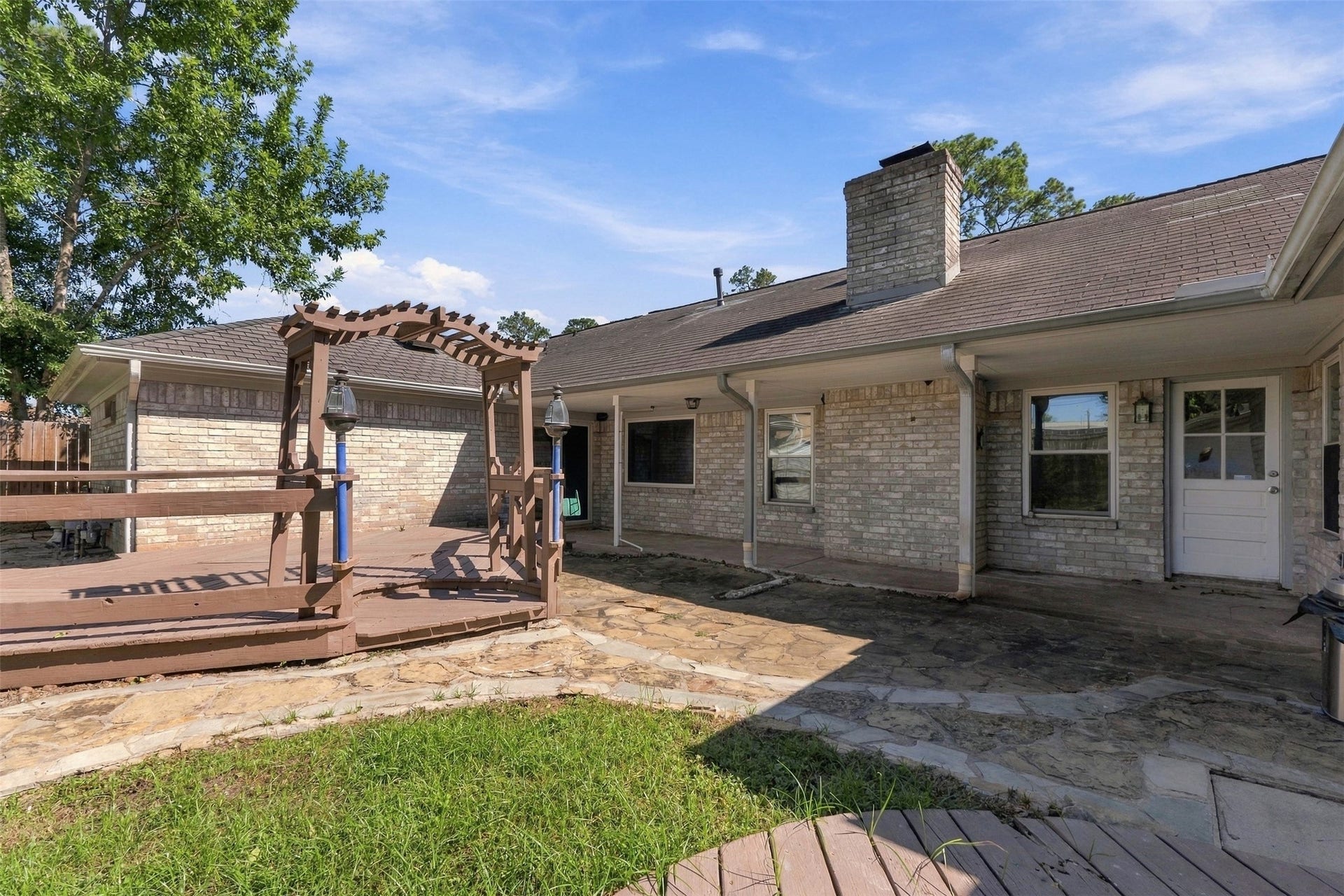 5814 Old Lodge Drive, Houston, TX 77066 5814 Old Lodge Drive, Houston, TX 77066