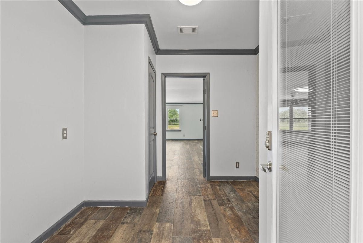 4215 County Road 182, Alvin, TX 77511