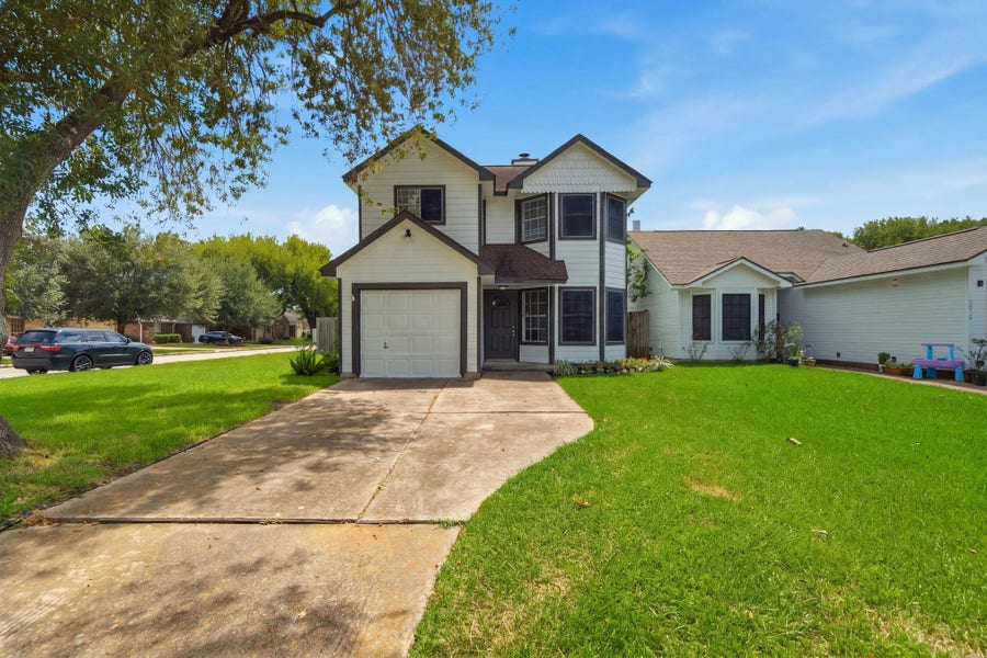 Property photo for 5820 Guadalupe Drive, Dickinson, TX
