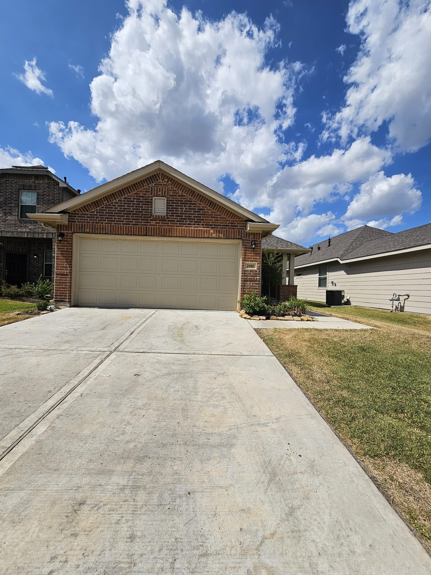 2810 Meandering Elm Trail, Houston, TX 77045 2810 Meandering Elm Trail, Houston, TX 77045
