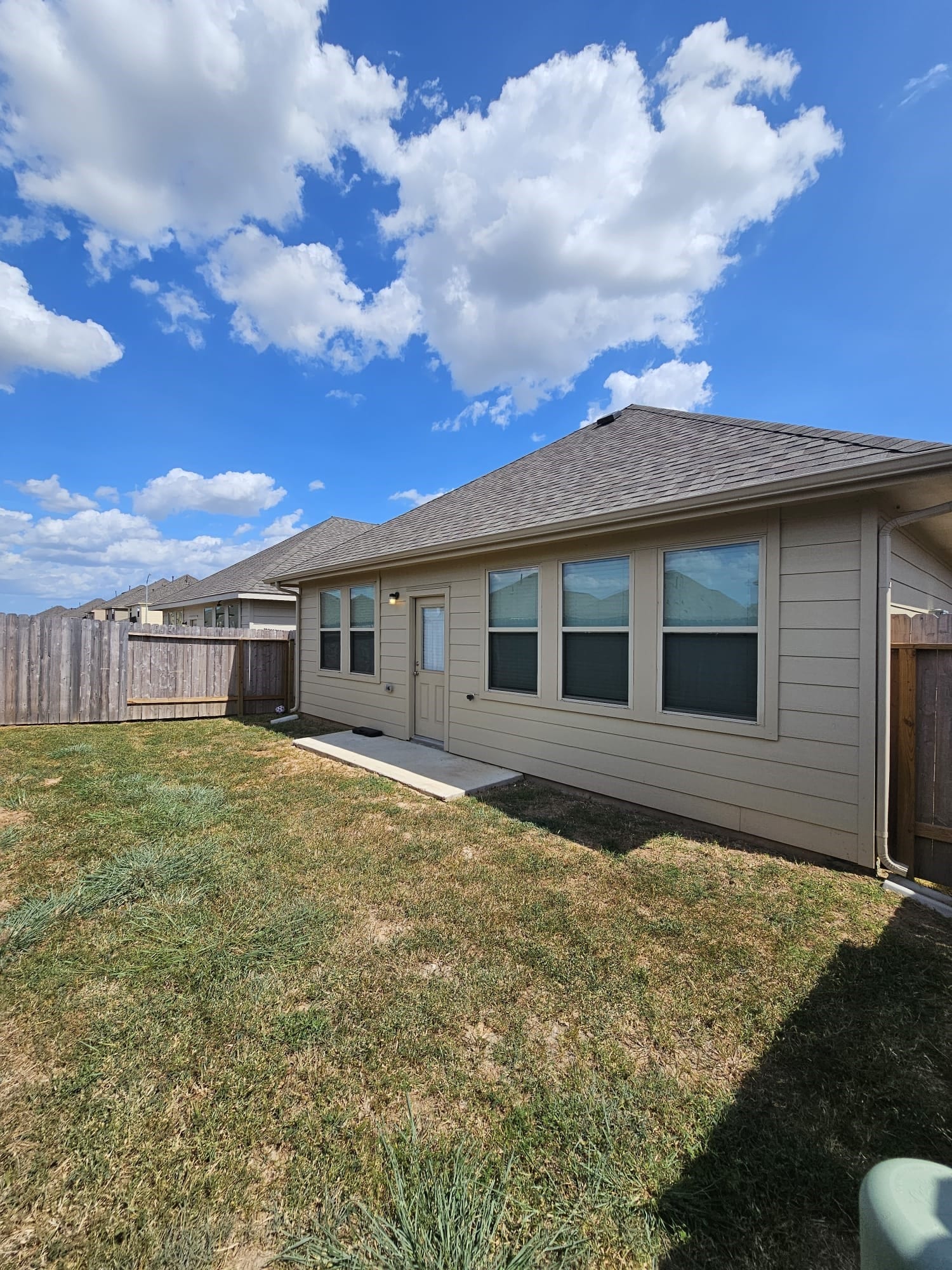 2810 Meandering Elm Trail, Houston, TX 77045 2810 Meandering Elm Trail, Houston, TX 77045