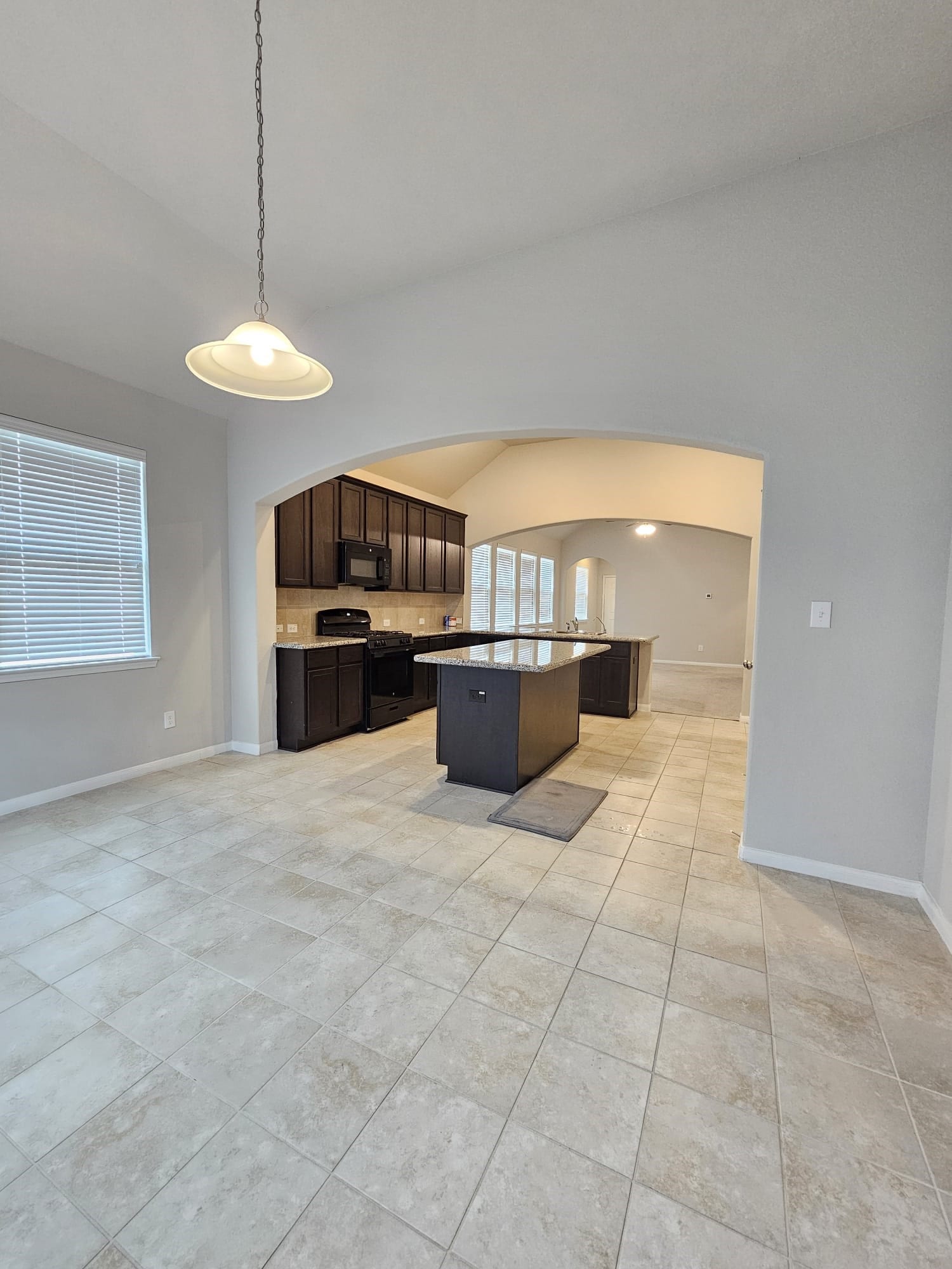 2810 Meandering Elm Trail, Houston, TX 77045 2810 Meandering Elm Trail, Houston, TX 77045