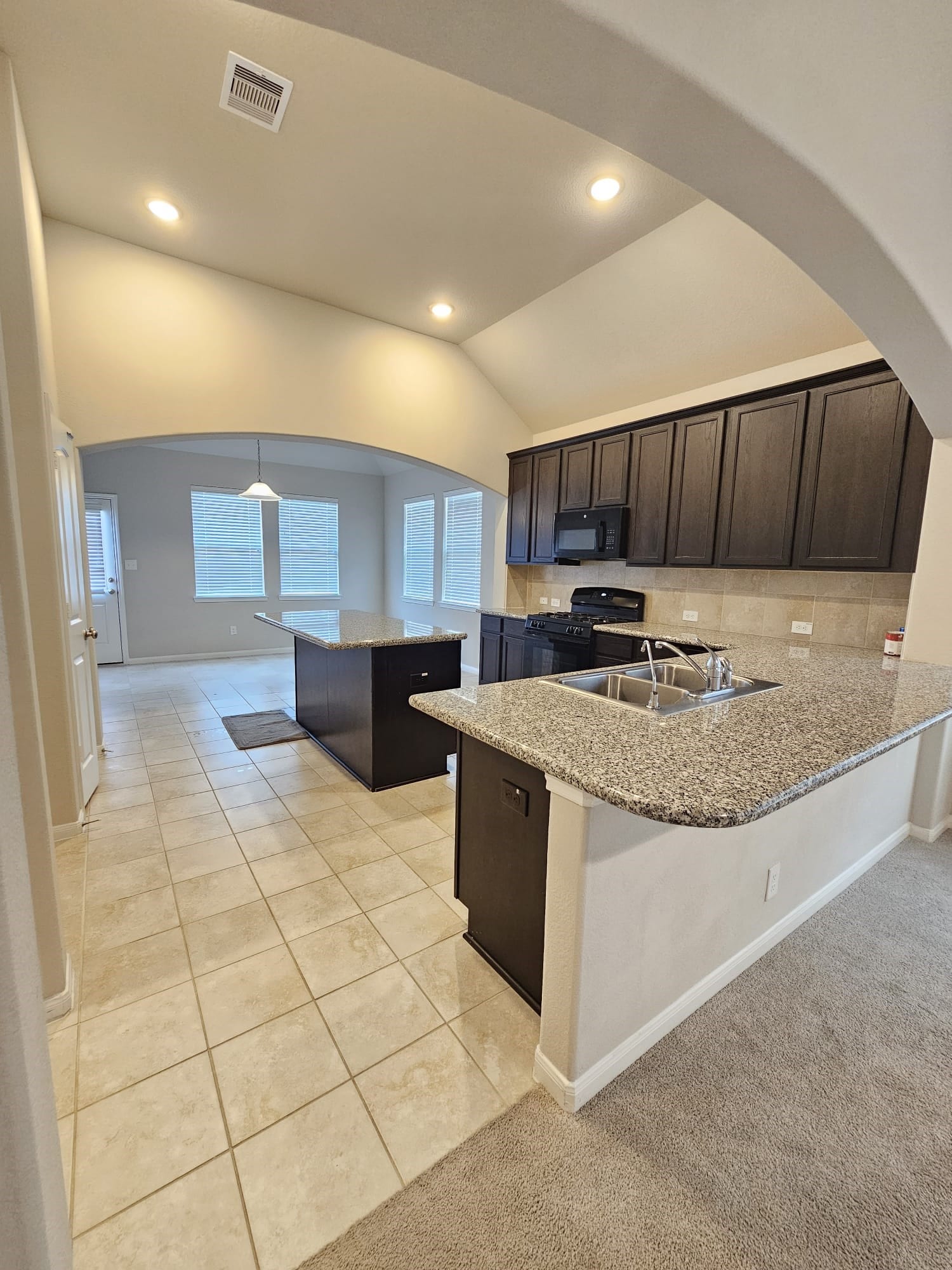 2810 Meandering Elm Trail, Houston, TX 77045 2810 Meandering Elm Trail, Houston, TX 77045