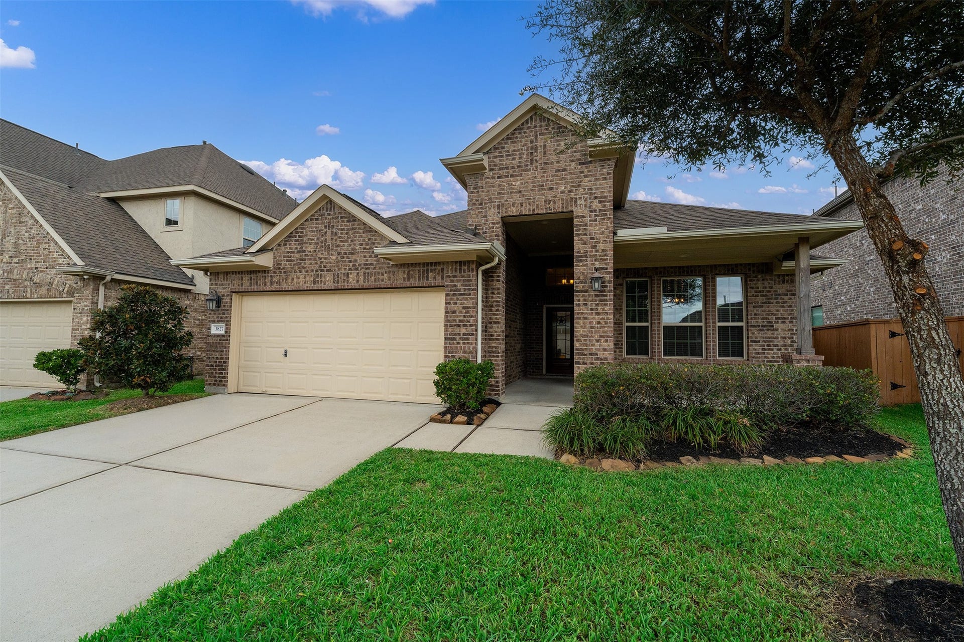 3827 Fleetwood Falls Lane, Spring, TX 77386 3827 Fleetwood Falls Lane, Spring, TX 77386