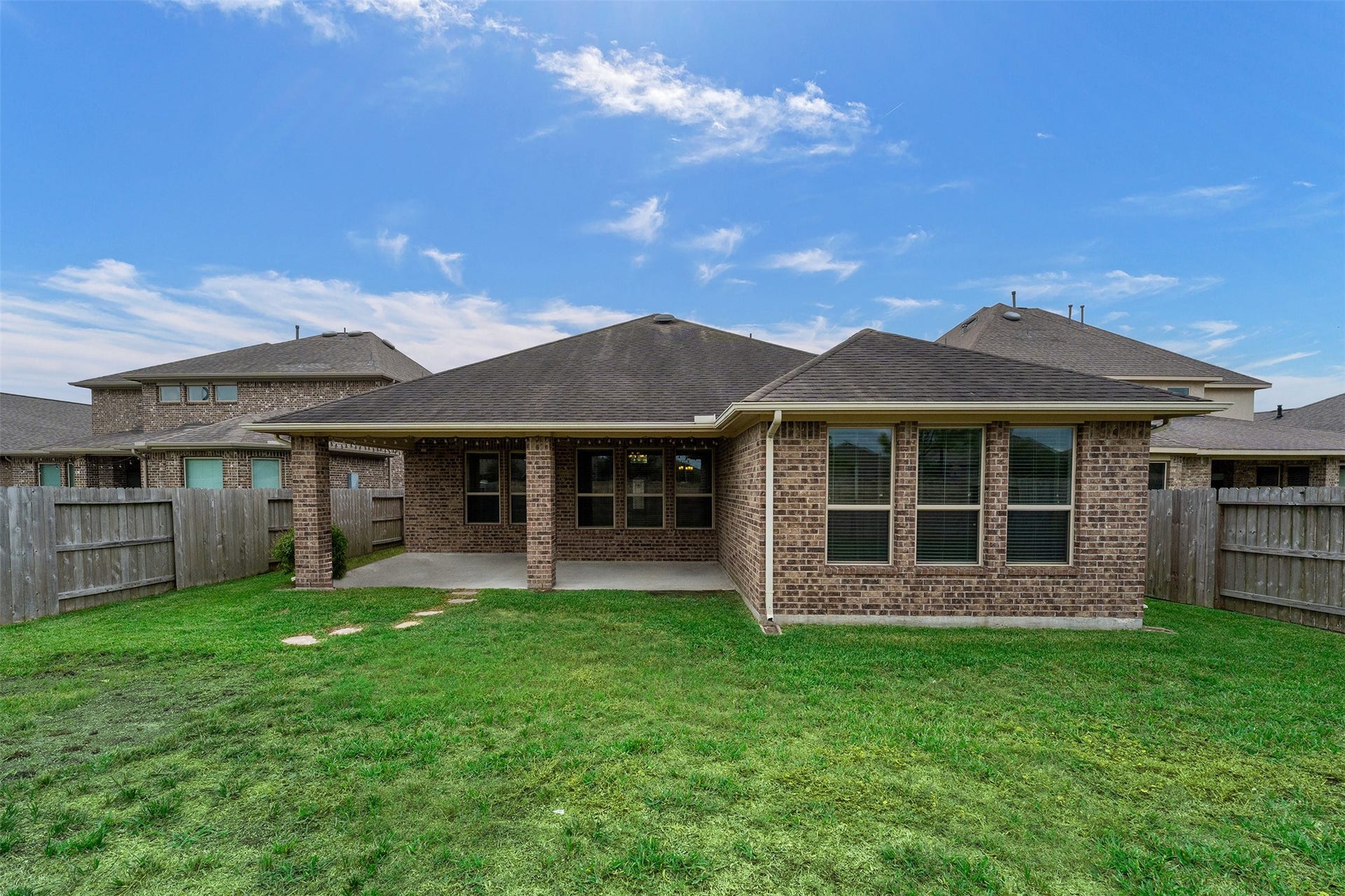 3827 Fleetwood Falls Lane, Spring, TX 77386 3827 Fleetwood Falls Lane, Spring, TX 77386