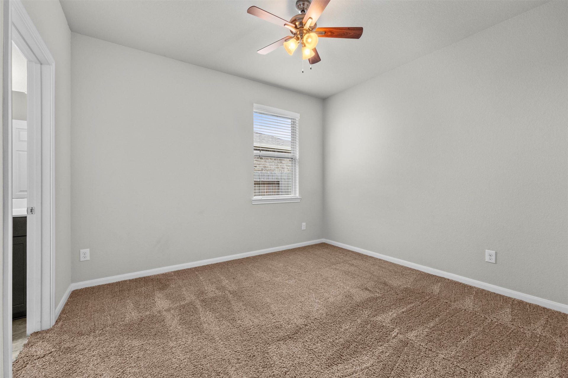 3827 Fleetwood Falls Lane, Spring, TX 77386 3827 Fleetwood Falls Lane, Spring, TX 77386