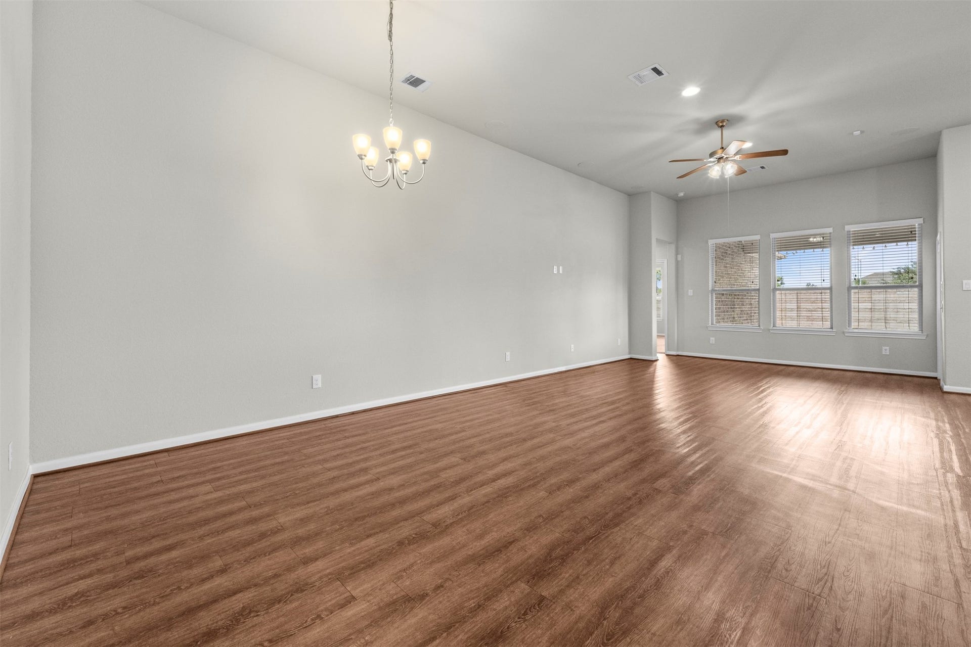 3827 Fleetwood Falls Lane, Spring, TX 77386 3827 Fleetwood Falls Lane, Spring, TX 77386