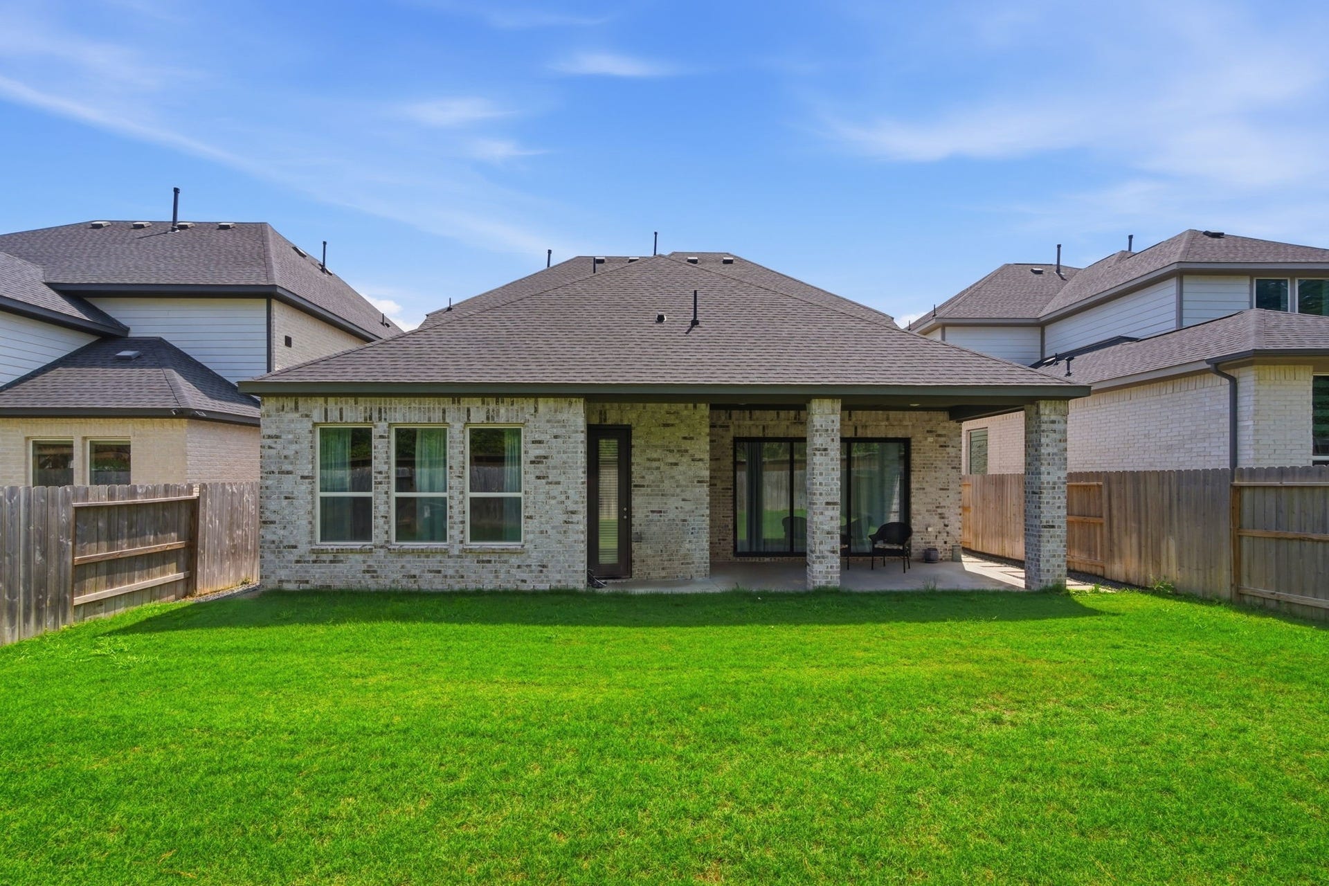 24615 Lukes Landing Way, Tomball, TX 77375 24615 Lukes Landing Way, Tomball, TX 77375