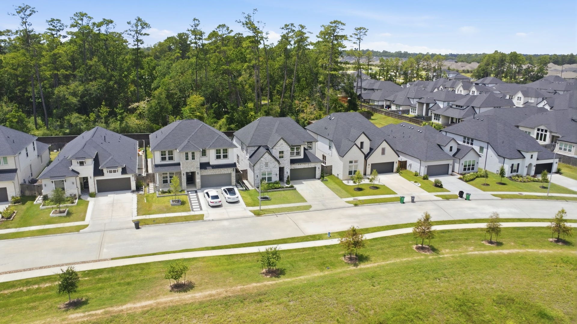 24615 Lukes Landing Way, Tomball, TX 77375 24615 Lukes Landing Way, Tomball, TX 77375