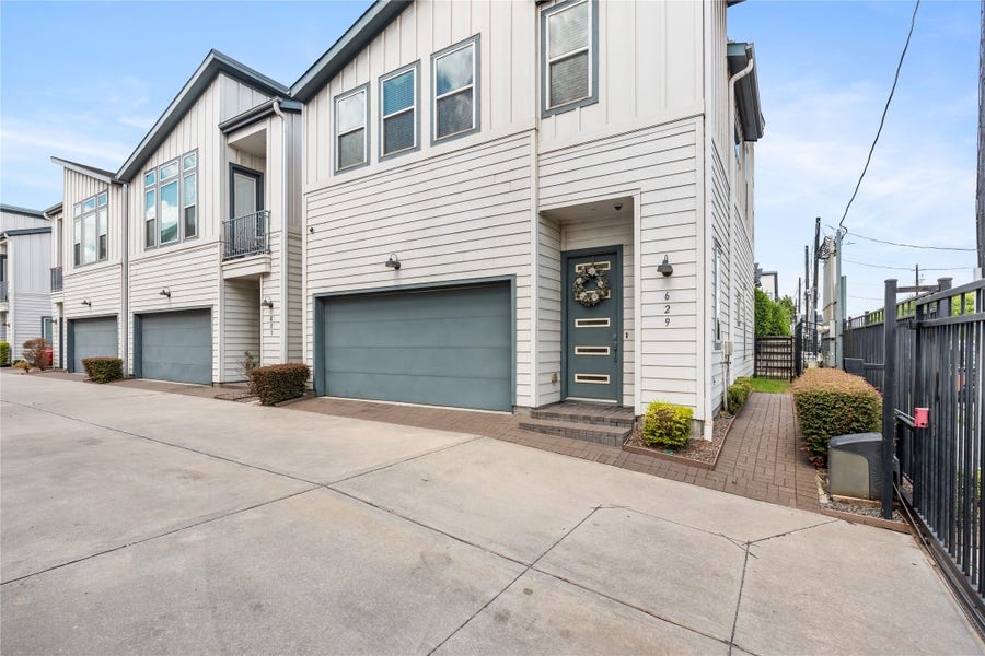 Property photo for 629 Press Street, Houston, TX