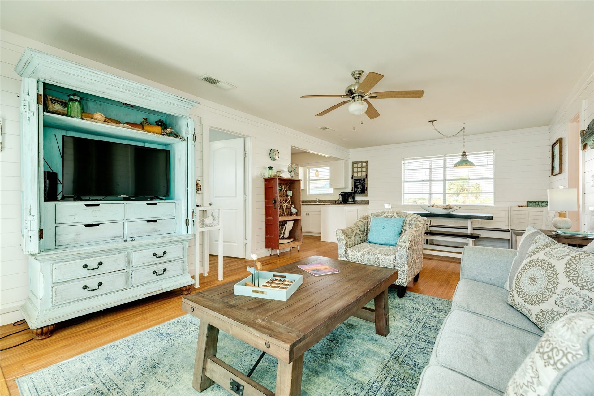 13103 John Reynolds Road, Galveston, TX 77554 Inviting living and dining area.