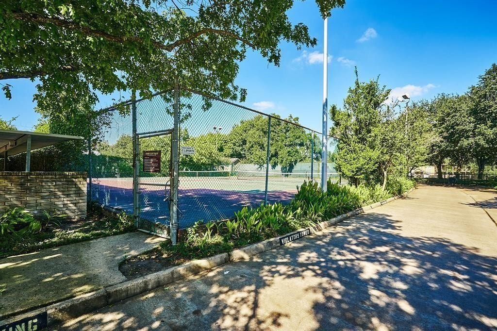 10047 Westpark Drive, #14, Houston, TX 77042 10047 Westpark Drive, #14, Houston, TX 77042