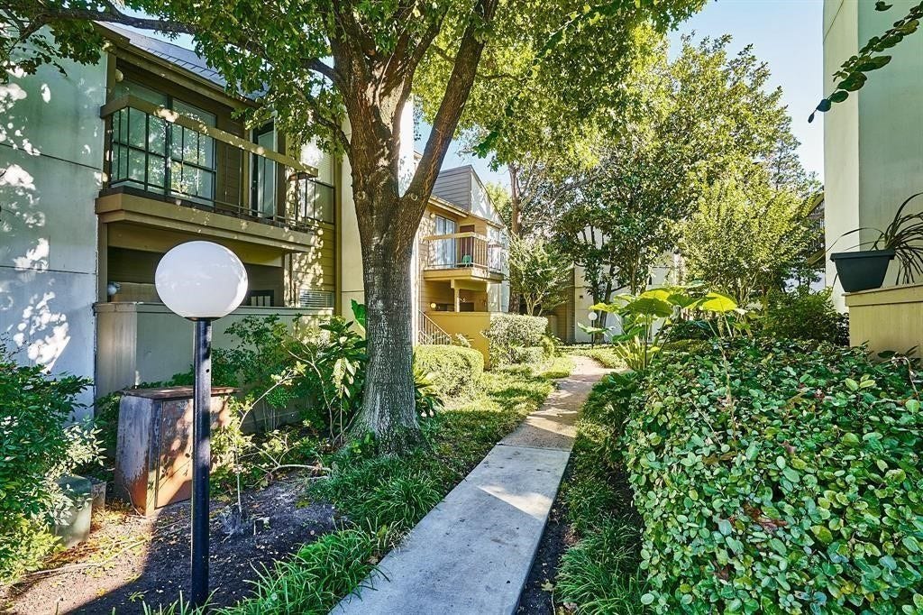 10047 Westpark Drive, #14, Houston, TX 77042 10047 Westpark Drive, #14, Houston, TX 77042