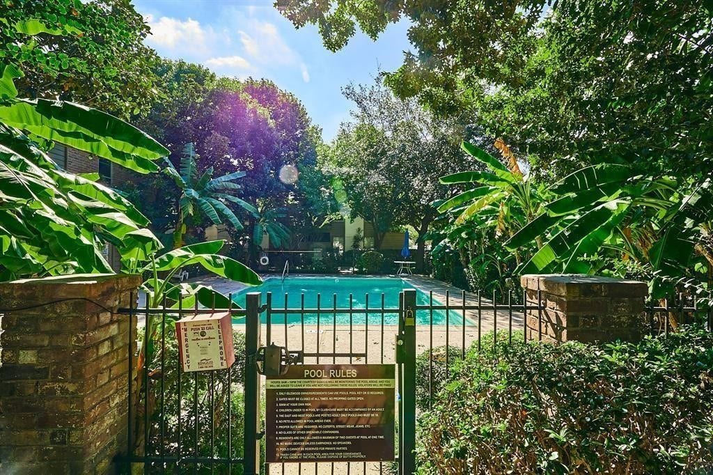10047 Westpark Drive, #14, Houston, TX 77042 10047 Westpark Drive, #14, Houston, TX 77042