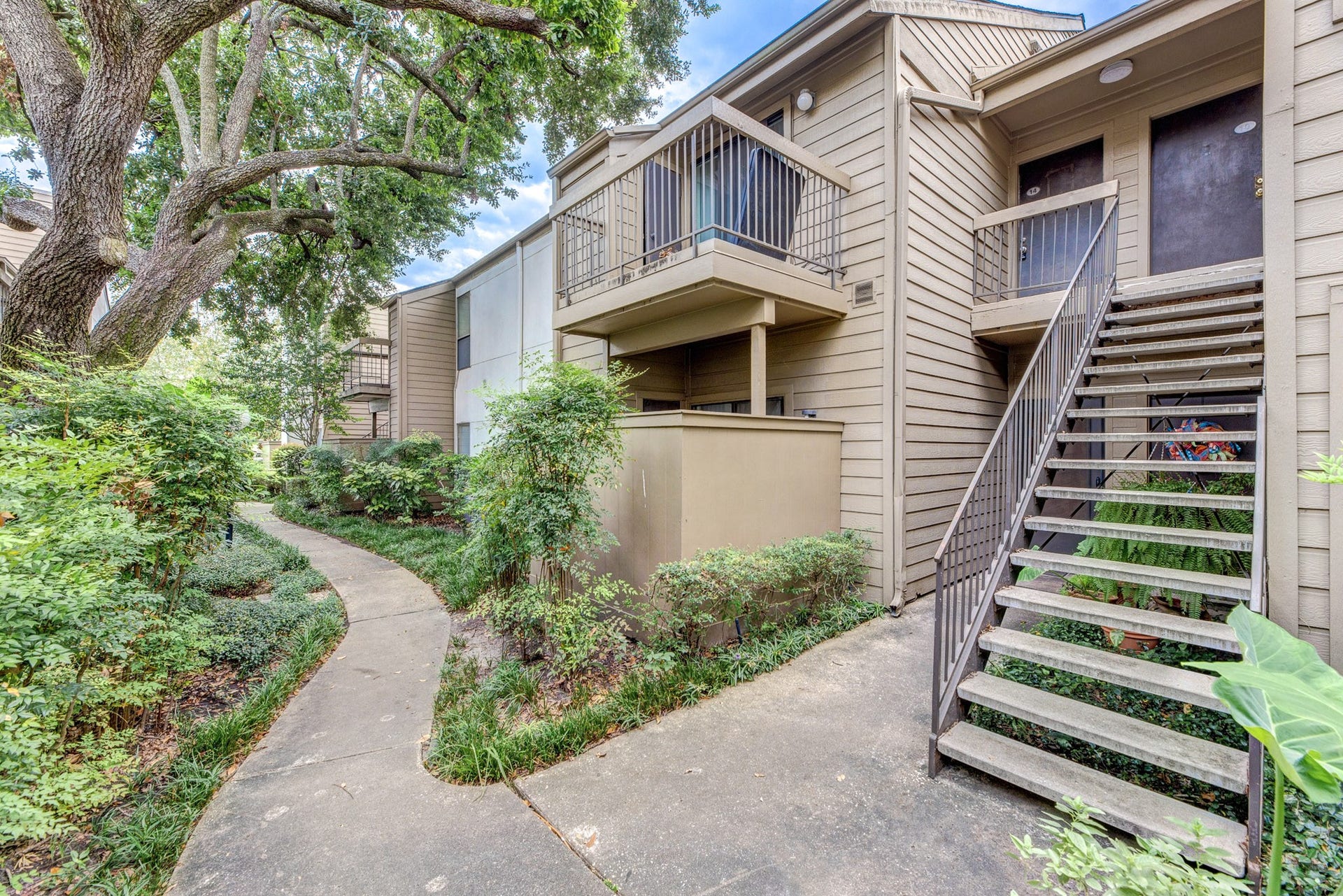10047 Westpark Drive, #14, Houston, TX 77042 10047 Westpark Drive, #14, Houston, TX 77042