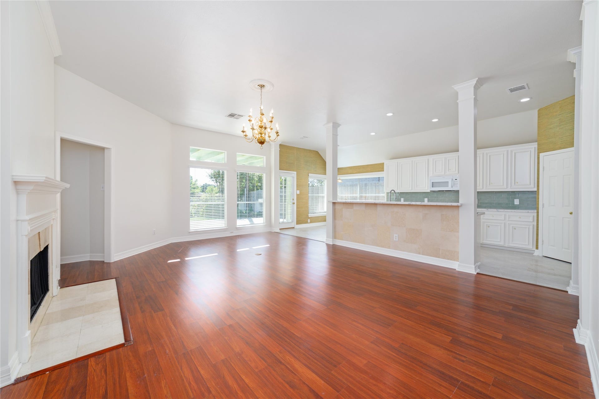 12451 Shadowvista Drive, Houston, TX 77082 12451 Shadowvista Drive, Houston, TX 77082