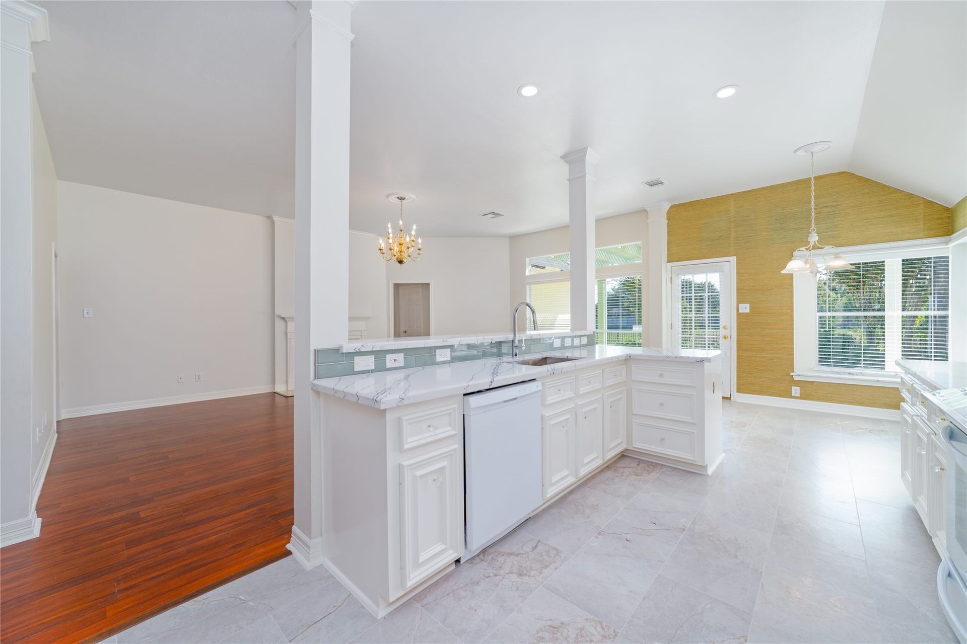 12451 Shadowvista Drive, Houston, TX 77082 12451 Shadowvista Drive, Houston, TX 77082