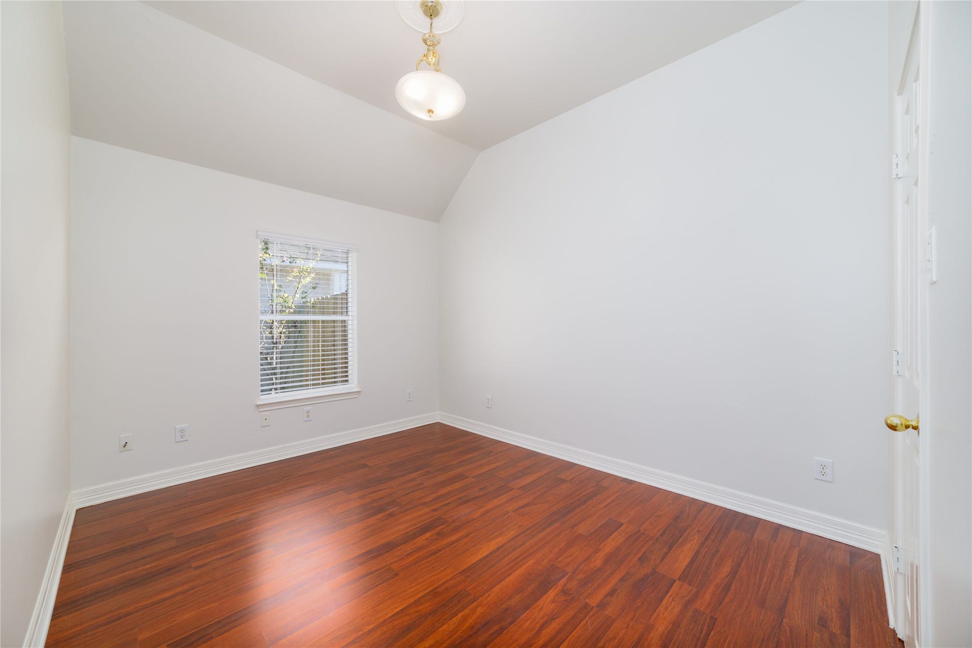 12451 Shadowvista Drive, Houston, TX 77082 12451 Shadowvista Drive, Houston, TX 77082