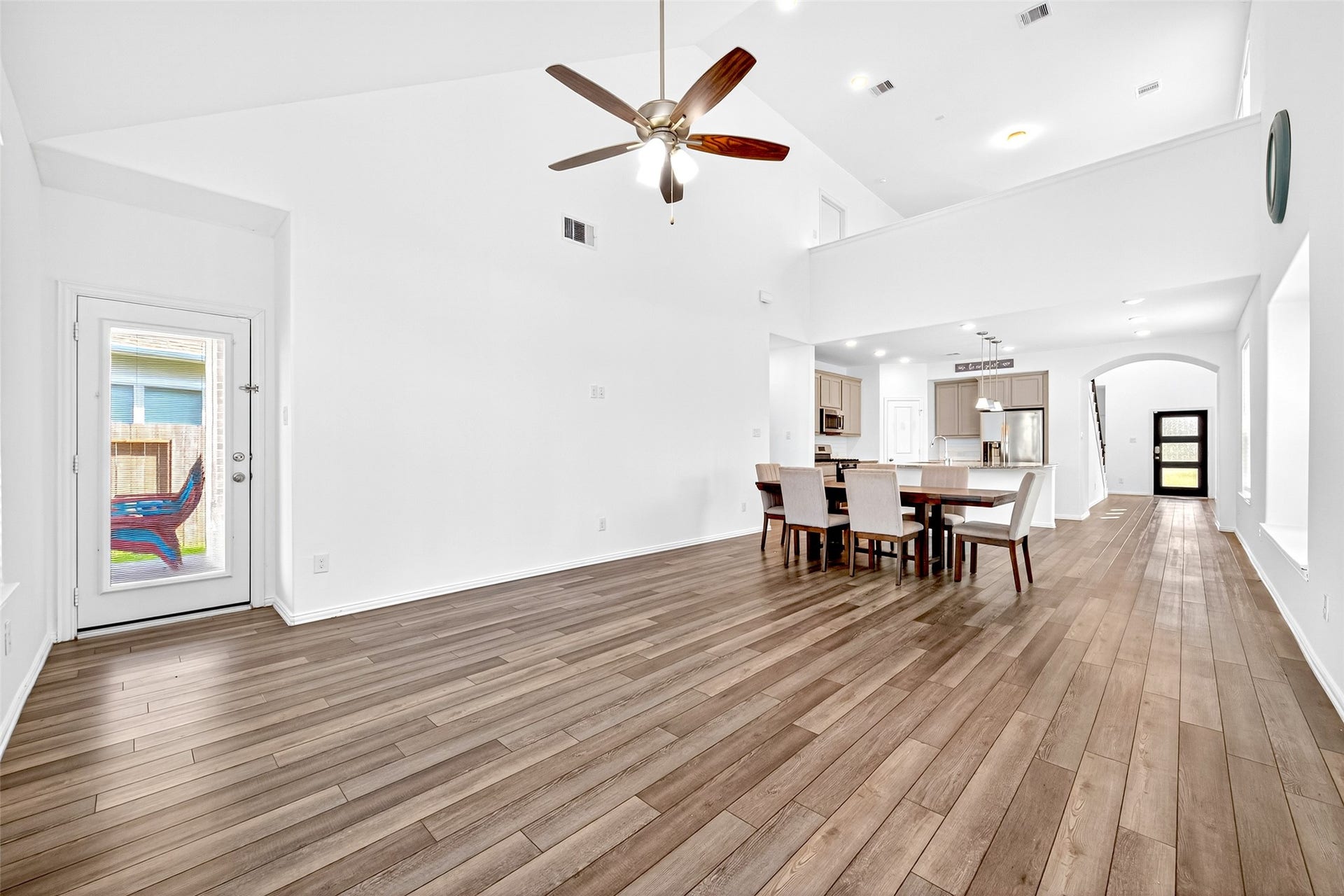 29897 Dovetail Bluff Lane, Spring, TX 77386 29897 Dovetail Bluff Lane, Spring, TX 77386