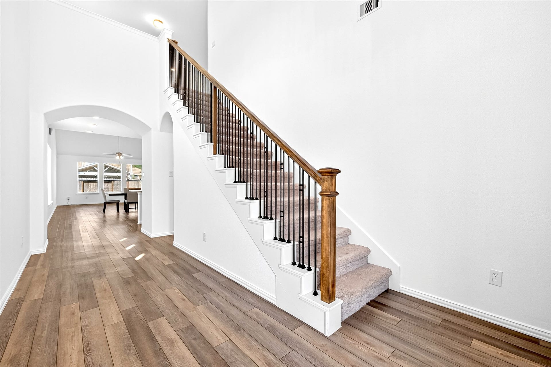 29897 Dovetail Bluff Lane, Spring, TX 77386 29897 Dovetail Bluff Lane, Spring, TX 77386