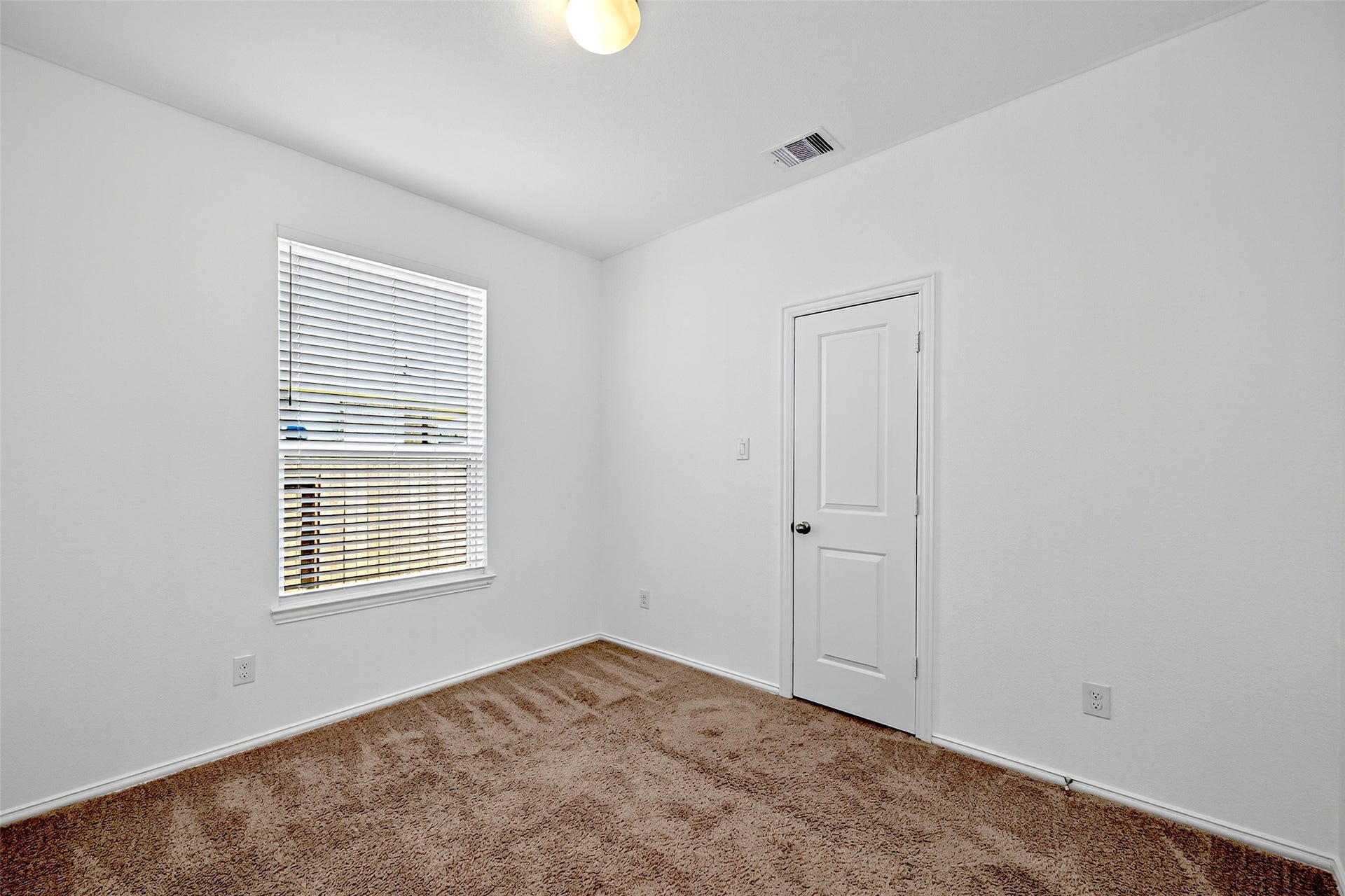 29897 Dovetail Bluff Lane, Spring, TX 77386 29897 Dovetail Bluff Lane, Spring, TX 77386