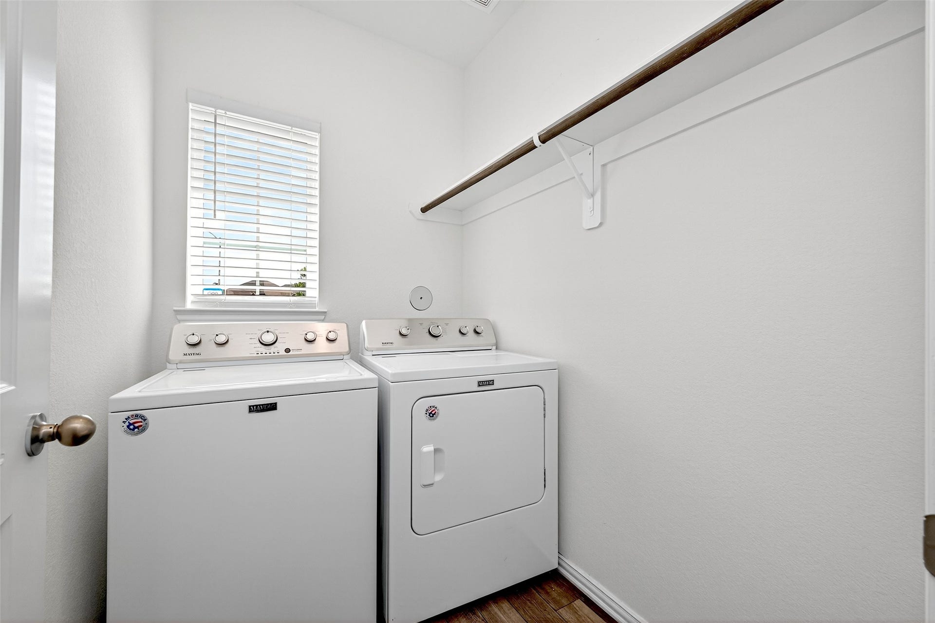 29897 Dovetail Bluff Lane, Spring, TX 77386 29897 Dovetail Bluff Lane, Spring, TX 77386