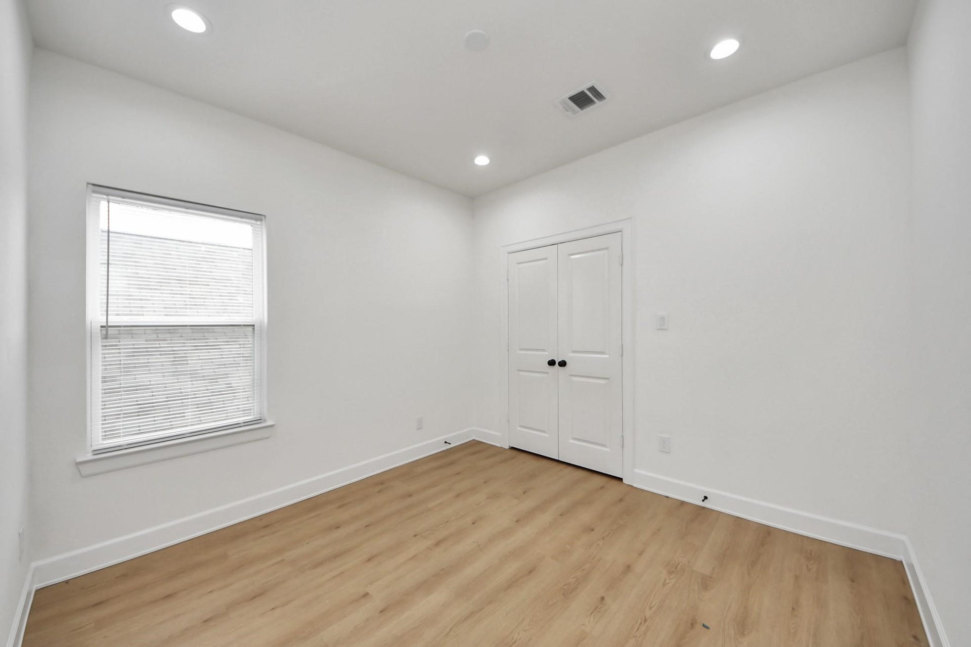 8316 Corinth Street, #c, Houston, TX 77051 The large window brings in soft natural light, perfect for a calming bedroom or creative workspace.