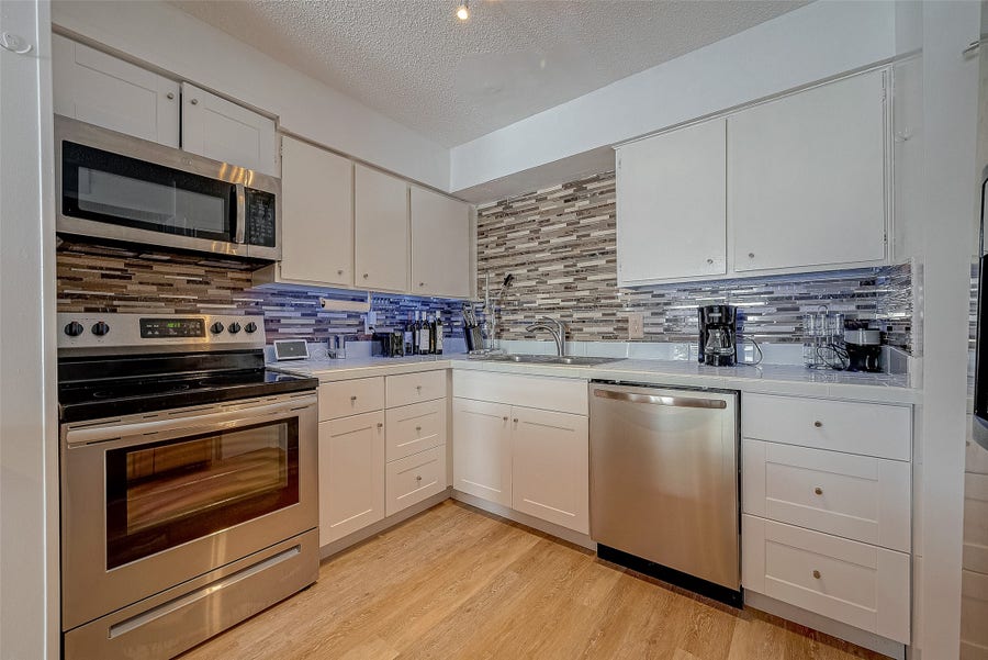 Property photo for 12042 Mighty Oak Drive, #B, Houston, TX