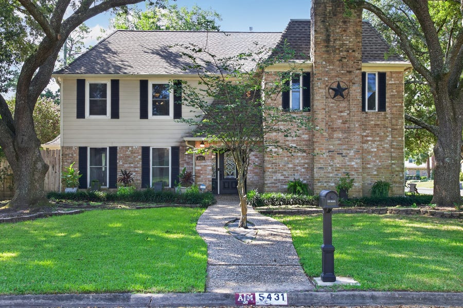 Property photo for 5431 Pine Arbor Drive, Houston, TX
