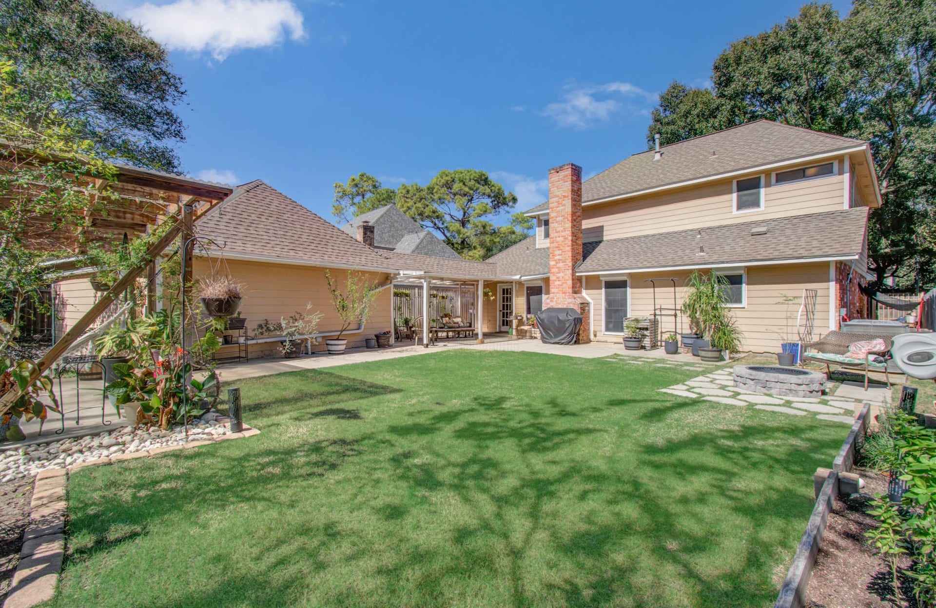 4243 Meadowchase Lane, Houston, TX 77014 4243 Meadowchase Lane, Houston, TX 77014