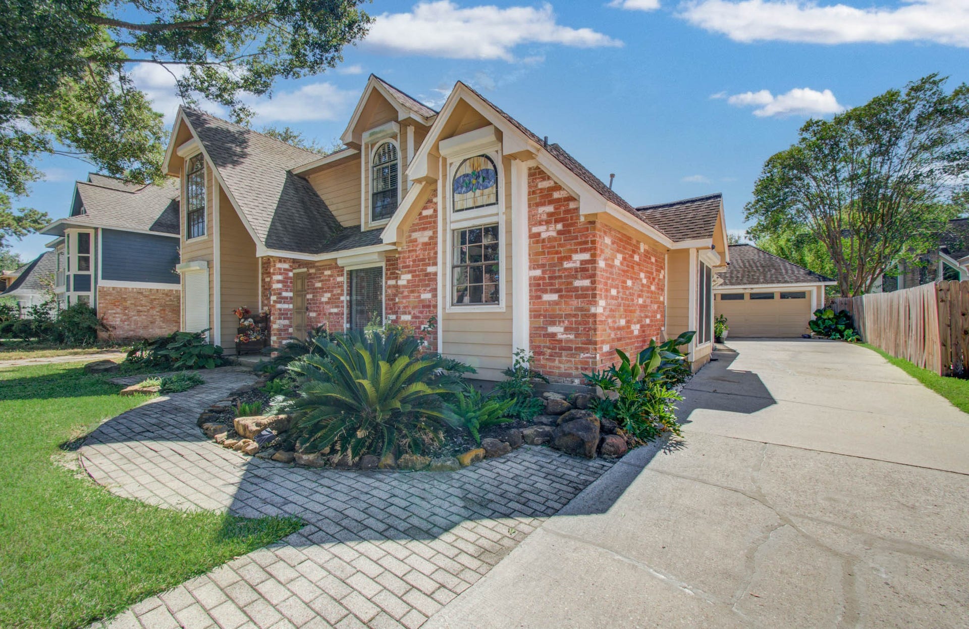 4243 Meadowchase Lane, Houston, TX 77014 4243 Meadowchase Lane, Houston, TX 77014