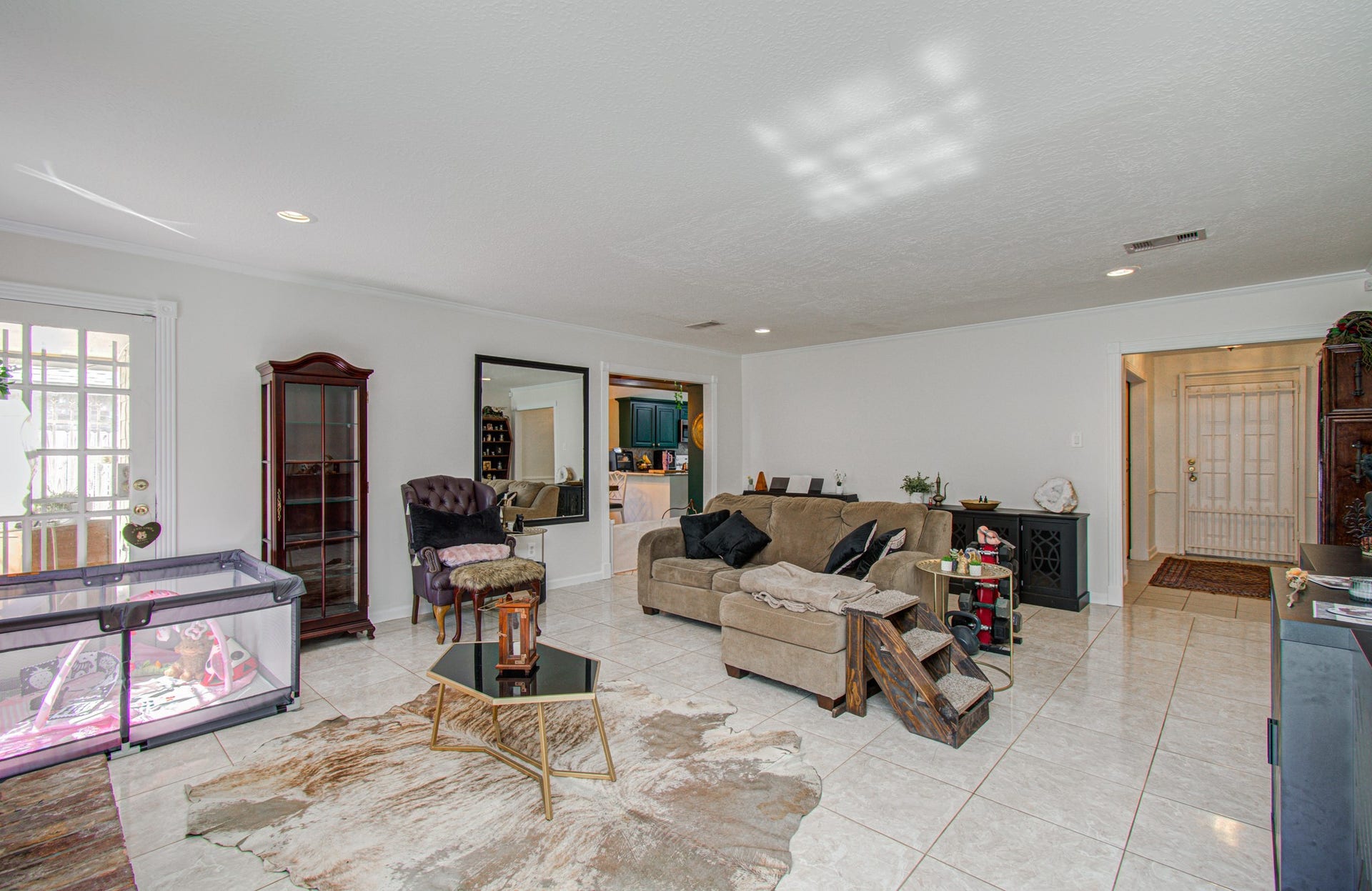 4243 Meadowchase Lane, Houston, TX 77014 4243 Meadowchase Lane, Houston, TX 77014