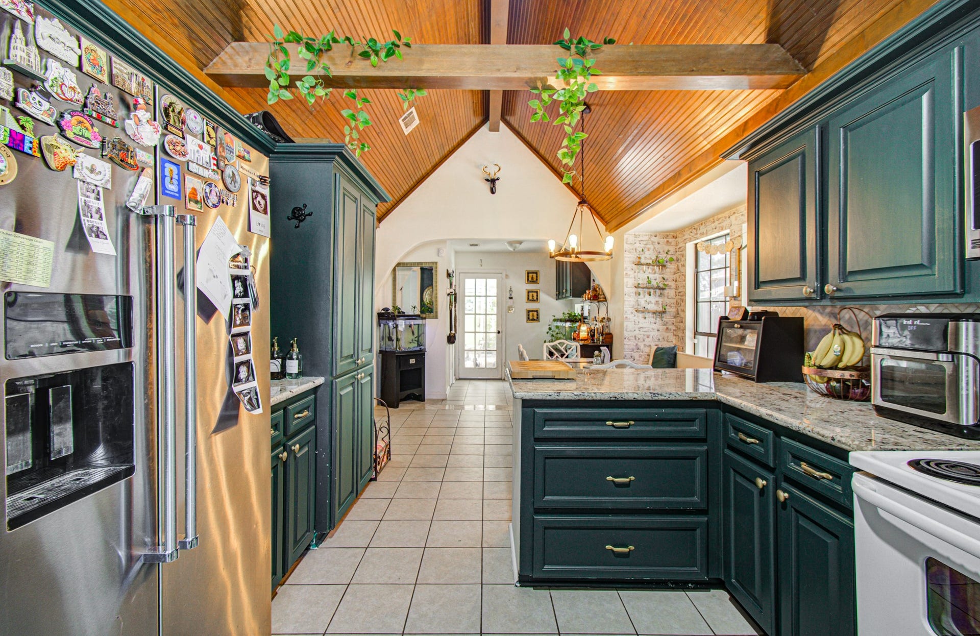 4243 Meadowchase Lane, Houston, TX 77014 4243 Meadowchase Lane, Houston, TX 77014